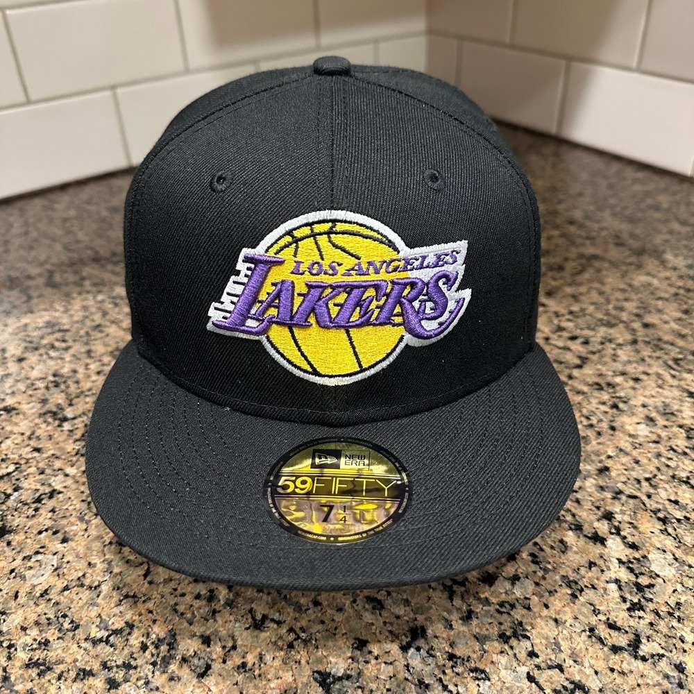 Los Angeles Lakers New Era 59FIFTY Fitted Cap Hat 7 1/4 Black NBA New